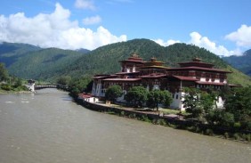 5 Must Do’s in Bhutan