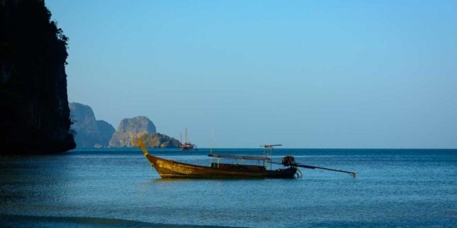 Longtail Boat